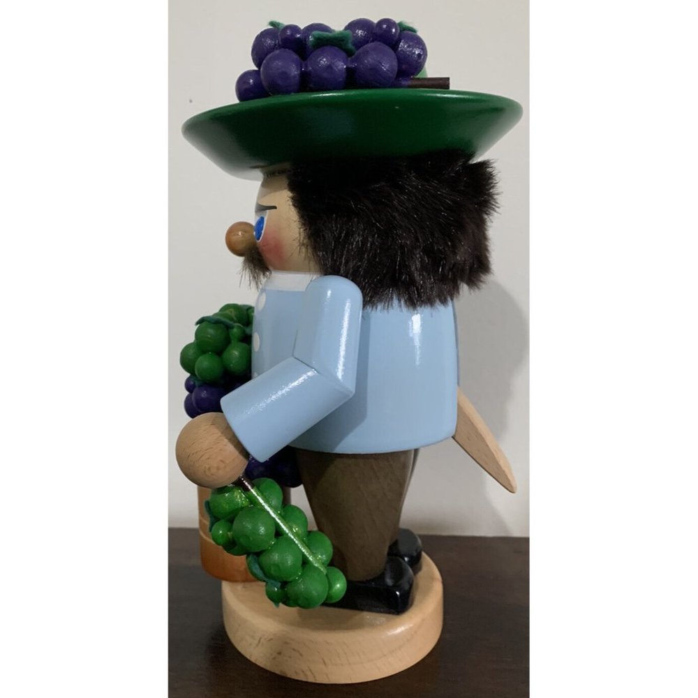 Steinbach Volkskunst W Germany Nutcracker Winemaker Christmas St. Patrick's Day - Picture 11 of 16